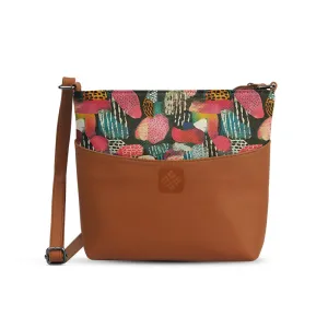 Chic Essentials Crossbody Artistic Chaos