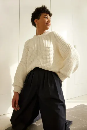 Delčia Chunky Knit Sweater - Off White Sweater