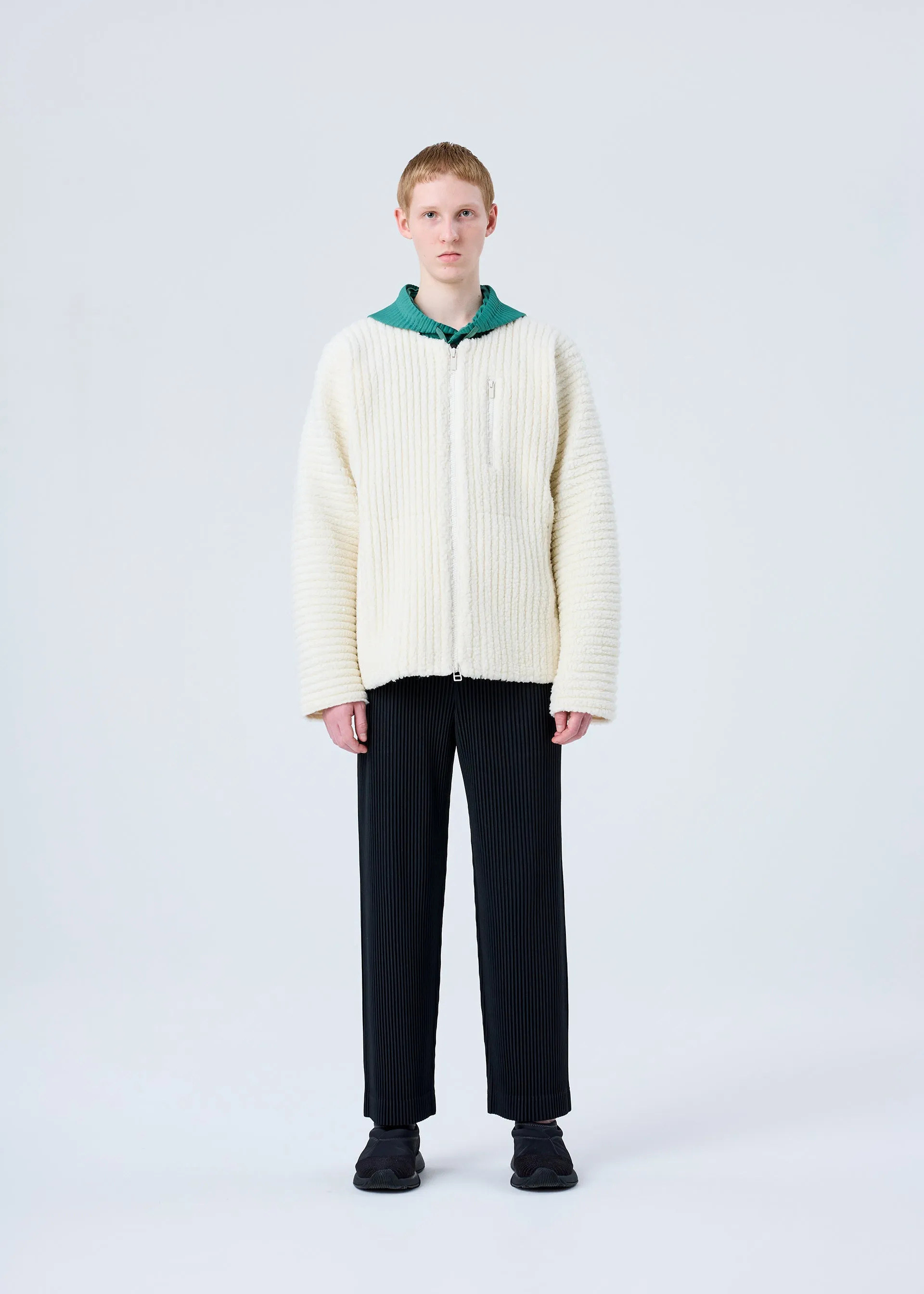 FLEECE PLEATS