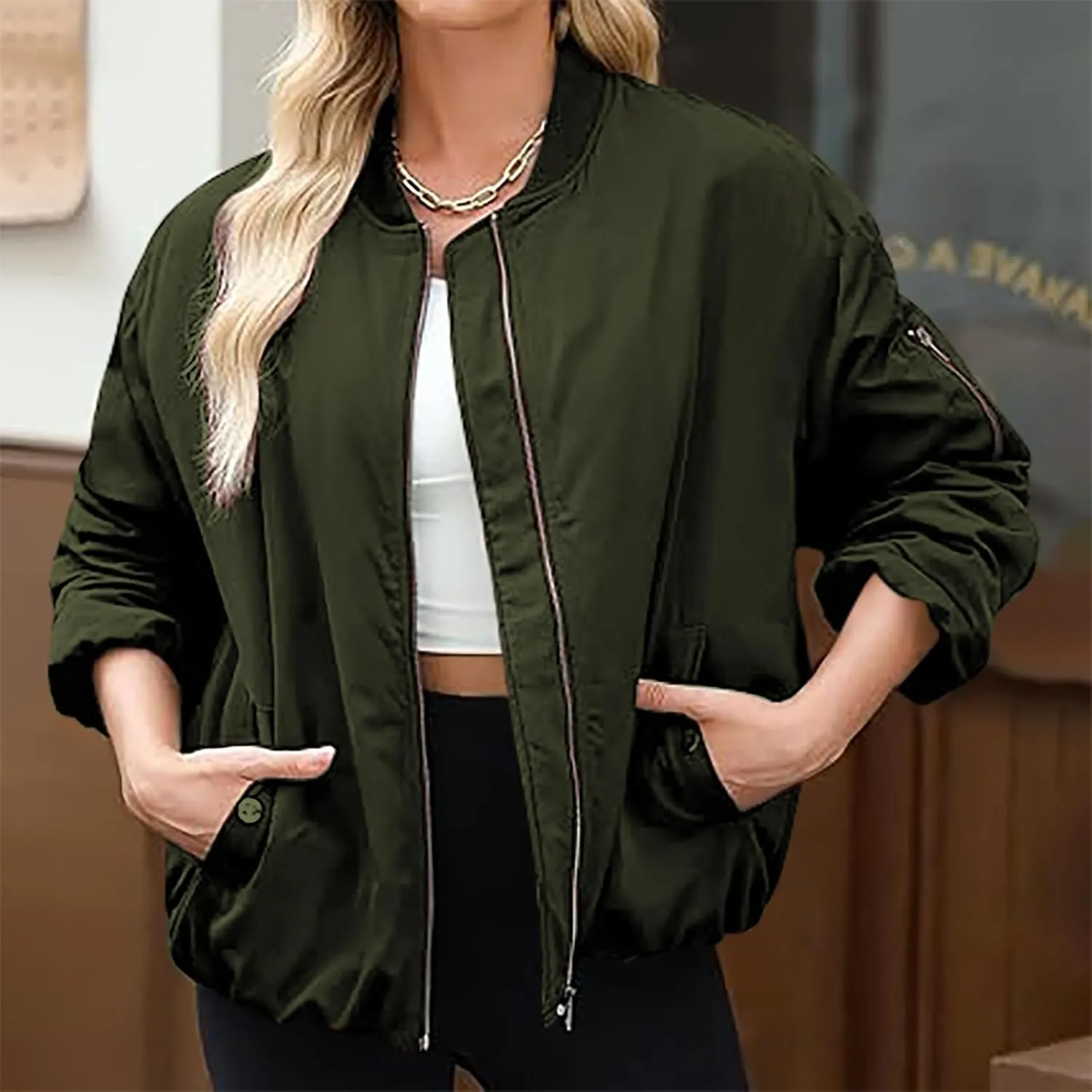 Women's Cropped Bomber Jackets Casual Zip Up Long Sleeve Outerwear Winter Warm Quilted Short Jacket Fully Lined Coats